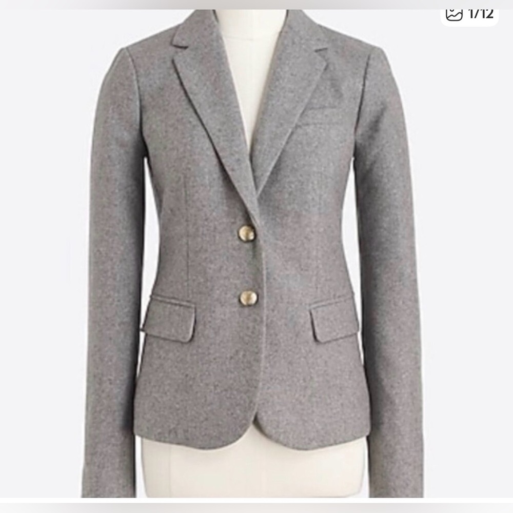 Classic Gray Women's Blazer wool 10 nwt